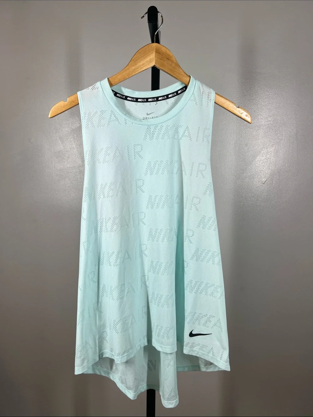 Nike Women’s Mint Green Nike Air Sleeveless Tank Top